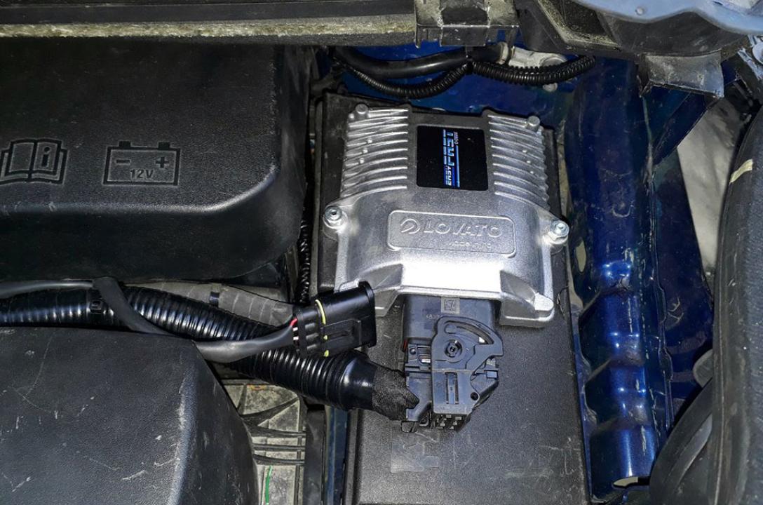 Elektroniczna jednostka sterująca Lovato EasyFast C-OBDII
