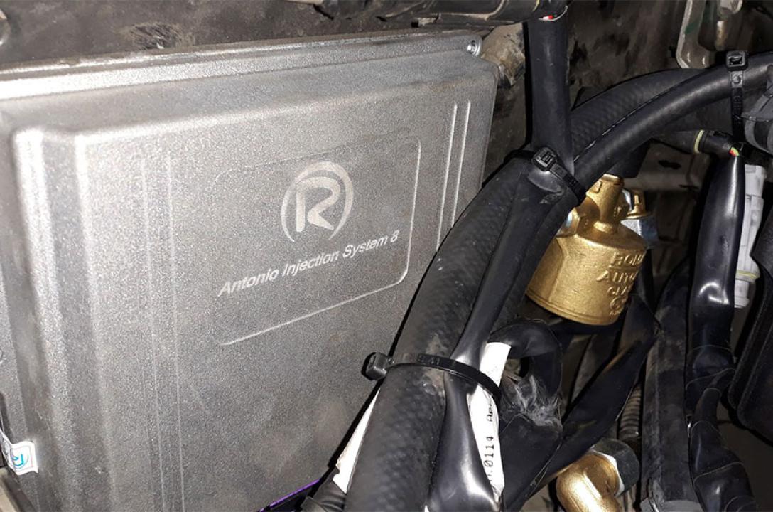 Elektroniczna jednostka sterująca Romano OBDII