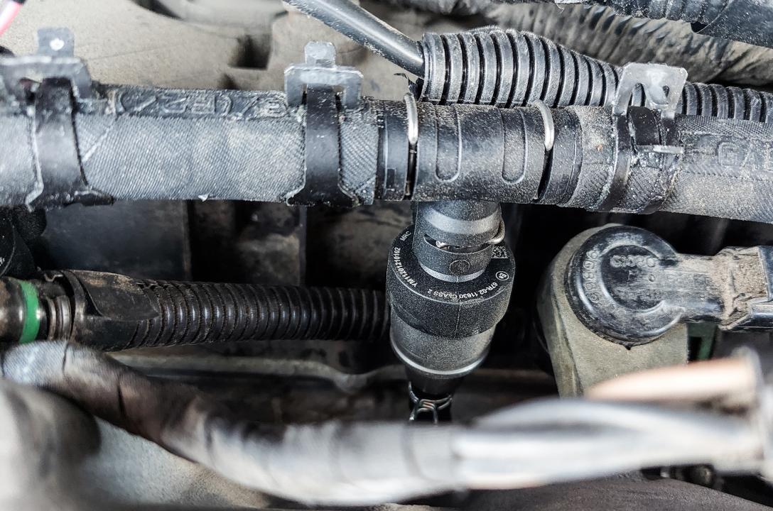 Nasi mistrzowie zainstalowali najmocniejsze dysze w silniku tego samochodu. Szybkobieżne wtryskiwacze MRC GT mają moc konstrukcyjną do 75 KM. na cylinder, a dzięki prędkości otwierania / zamykania poniżej odpowiednio 1,5 i 1,0 ms zapewniają natychmiastowy