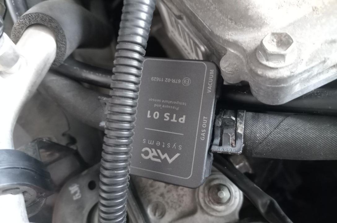W tym systemie LPG zainstalowano również wysokoprecyzyjny czujnik ciśnienia i temperatury, tzw. MAP-sensor – MRC PTS-01, który mierzy temperaturę i ciśnienie bezpośrednio w strumieniu gazu.